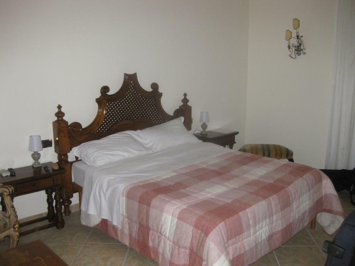 Bnb Villa Lucia Барі Екстер'єр фото
