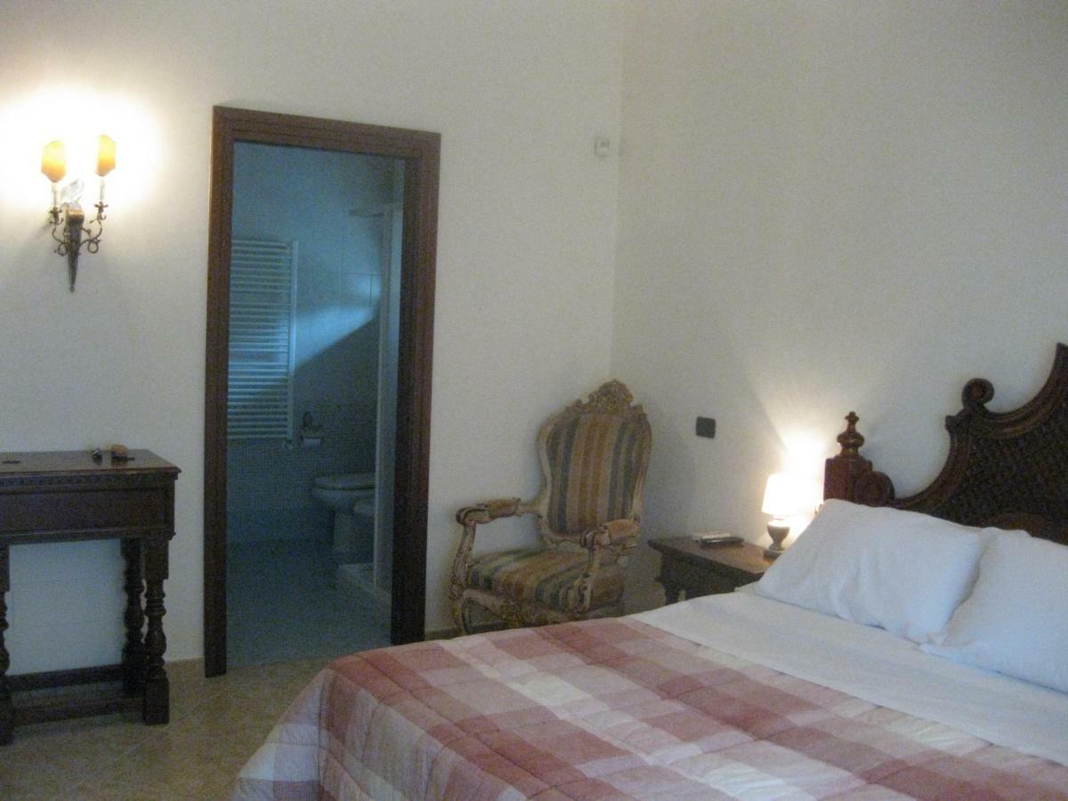 Bnb Villa Lucia Барі Екстер'єр фото