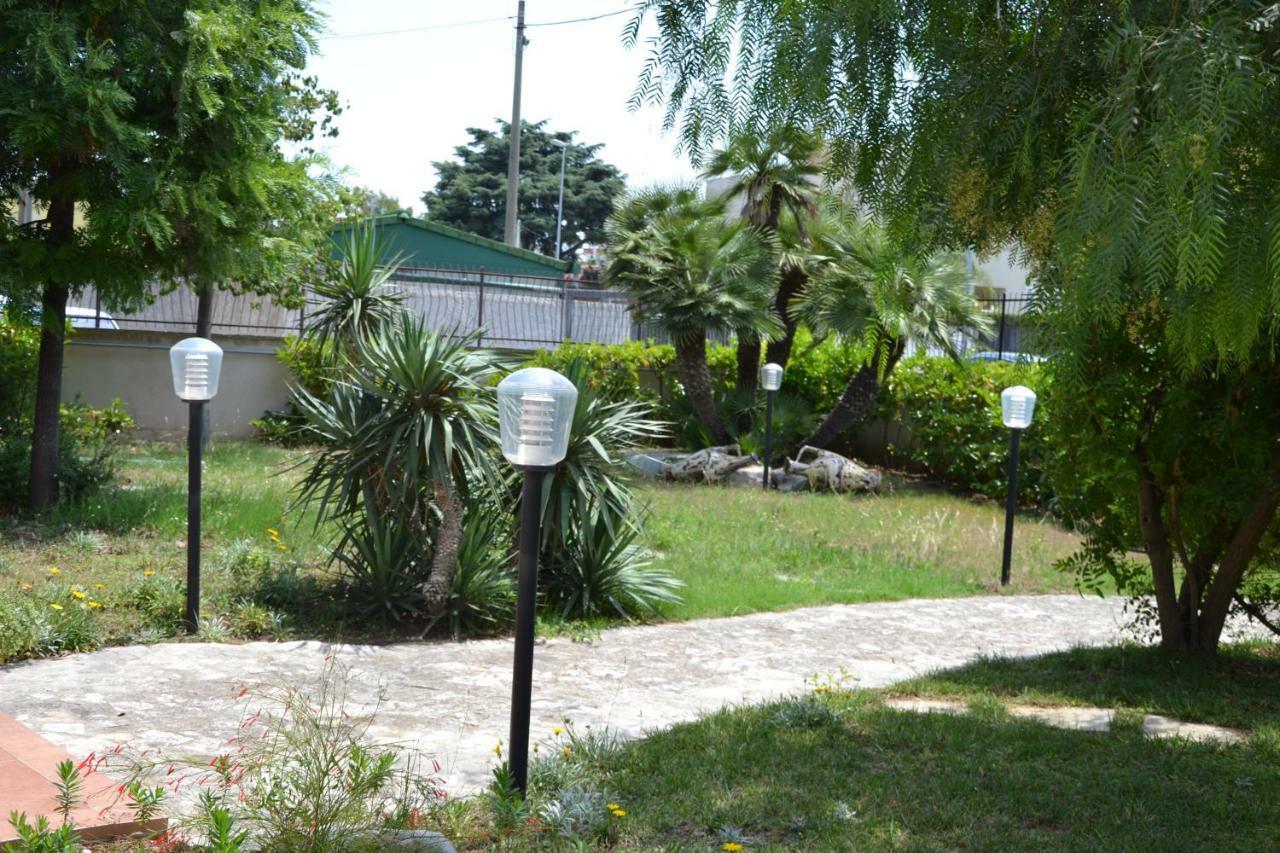 Bnb Villa Lucia Барі Екстер'єр фото